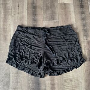 Gap Maternity Lounge Shorts – Black – Size M